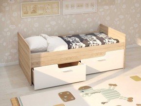 Кровать Умка дуб сонома с белыми ящиками в Сургуте - surgut.magazinmebel.ru | фото - изображение 1